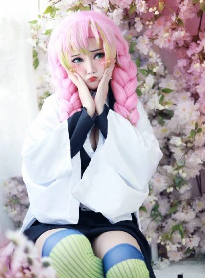 丰满女老板90分钟