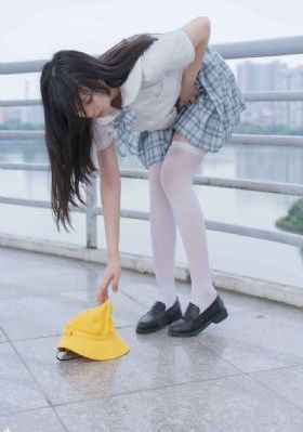 亚洲精一区