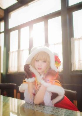 红粉金刚