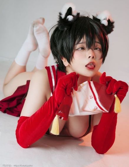 俄剧小母牛